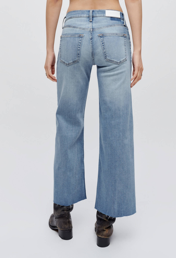 Mid Rise Wide Leg Crop Jean