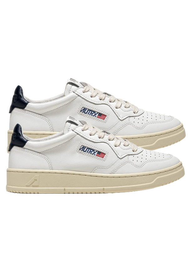 Medalist Low Sneaker