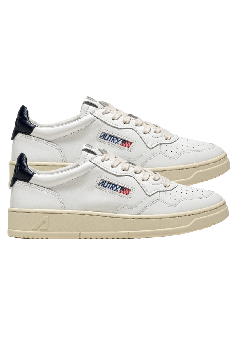 Medalist Low Sneaker